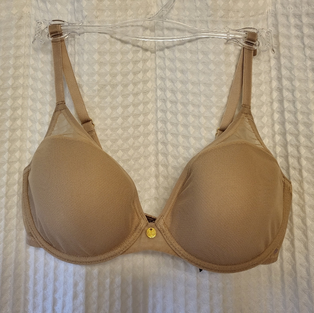 NWT Natori T-shirt bra 32C